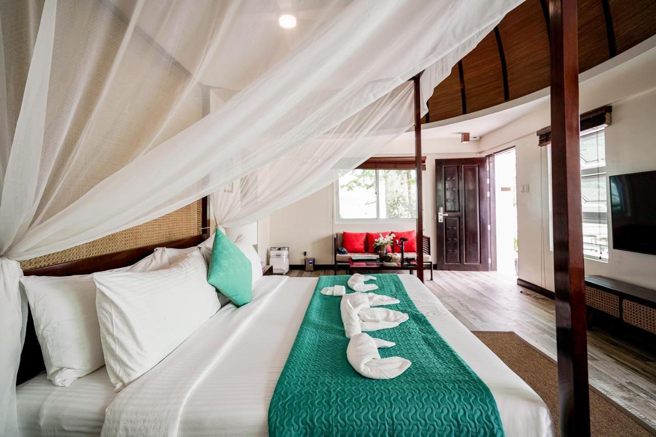 Weekends El Nido Beach Resort Eksteriør bilde